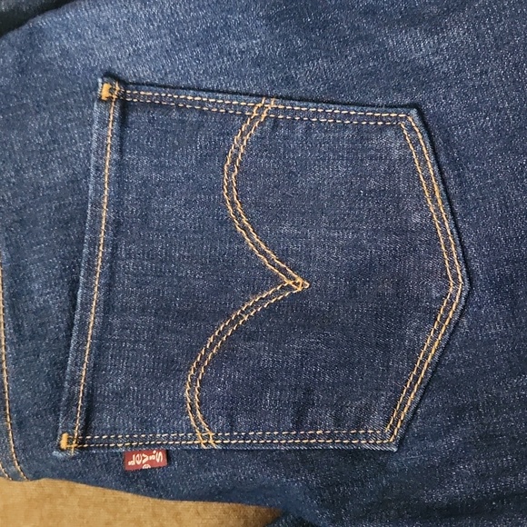 LEVIS Dark Blue Woman's 5 Pocket cotton Skinny jeans size 30 x 32.. - Picture 2 of 7